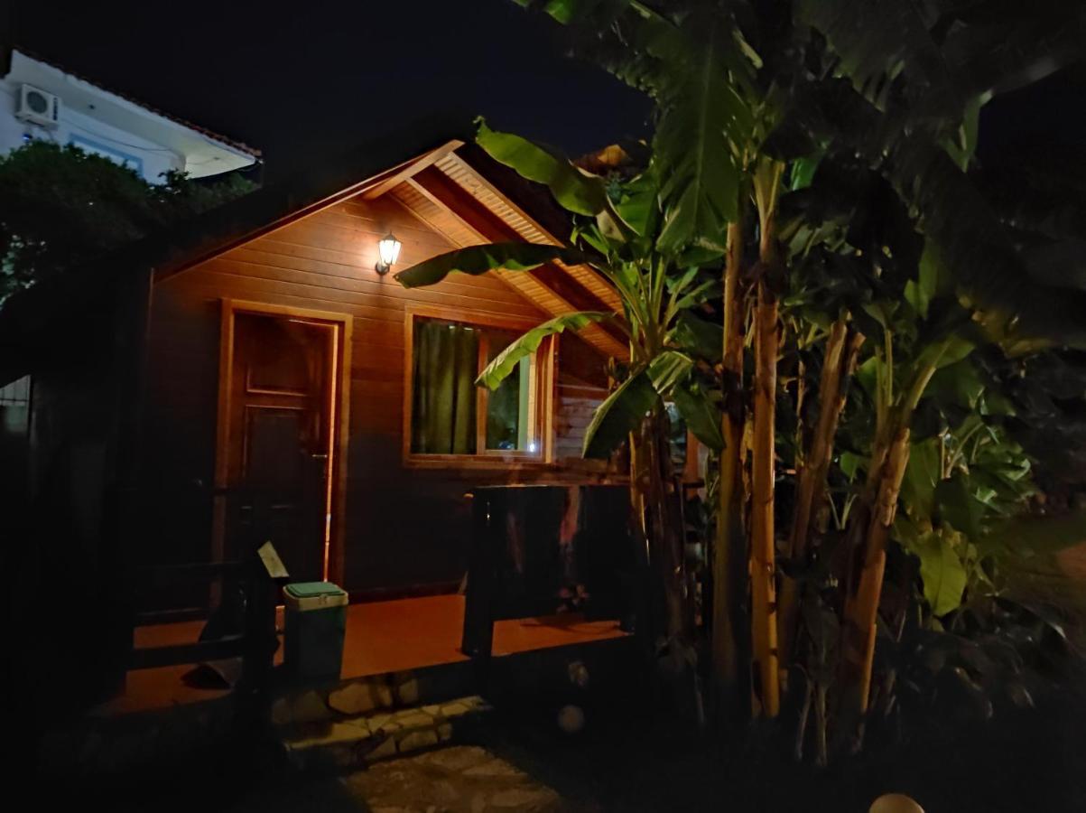 Guesthouse Vila Druri Dhërmi Exterior foto