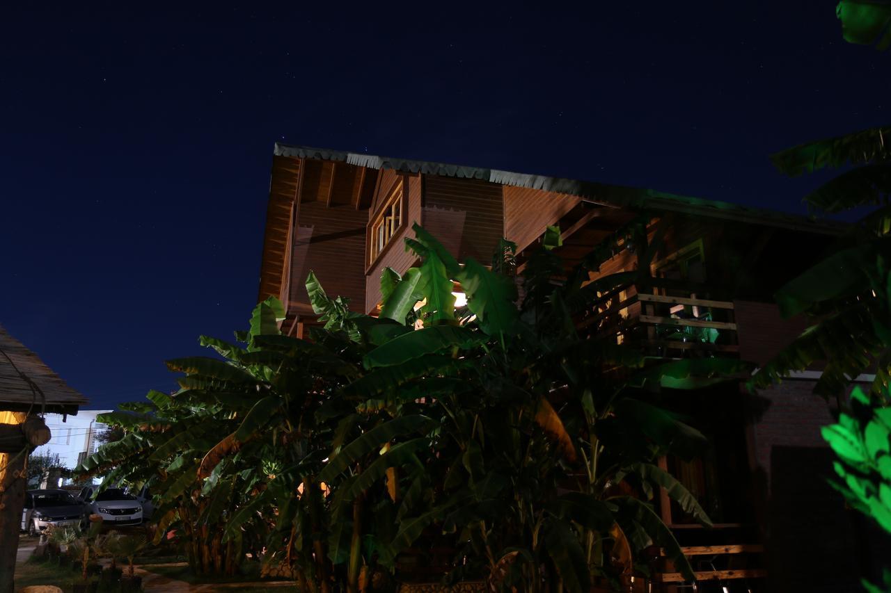 Guesthouse Vila Druri Dhërmi Exterior foto